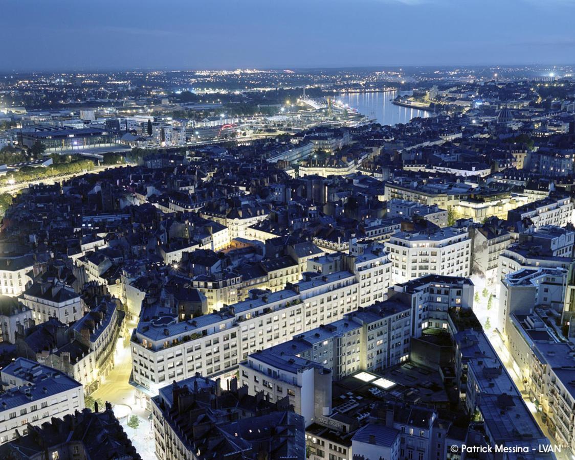 Pour Une Escapade A Nantes, Face Au Musee D'Arts Apartment Exterior photo